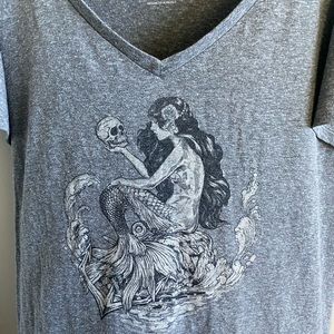 Mermaid with Skull Graphic Tee - Torrid Size 3